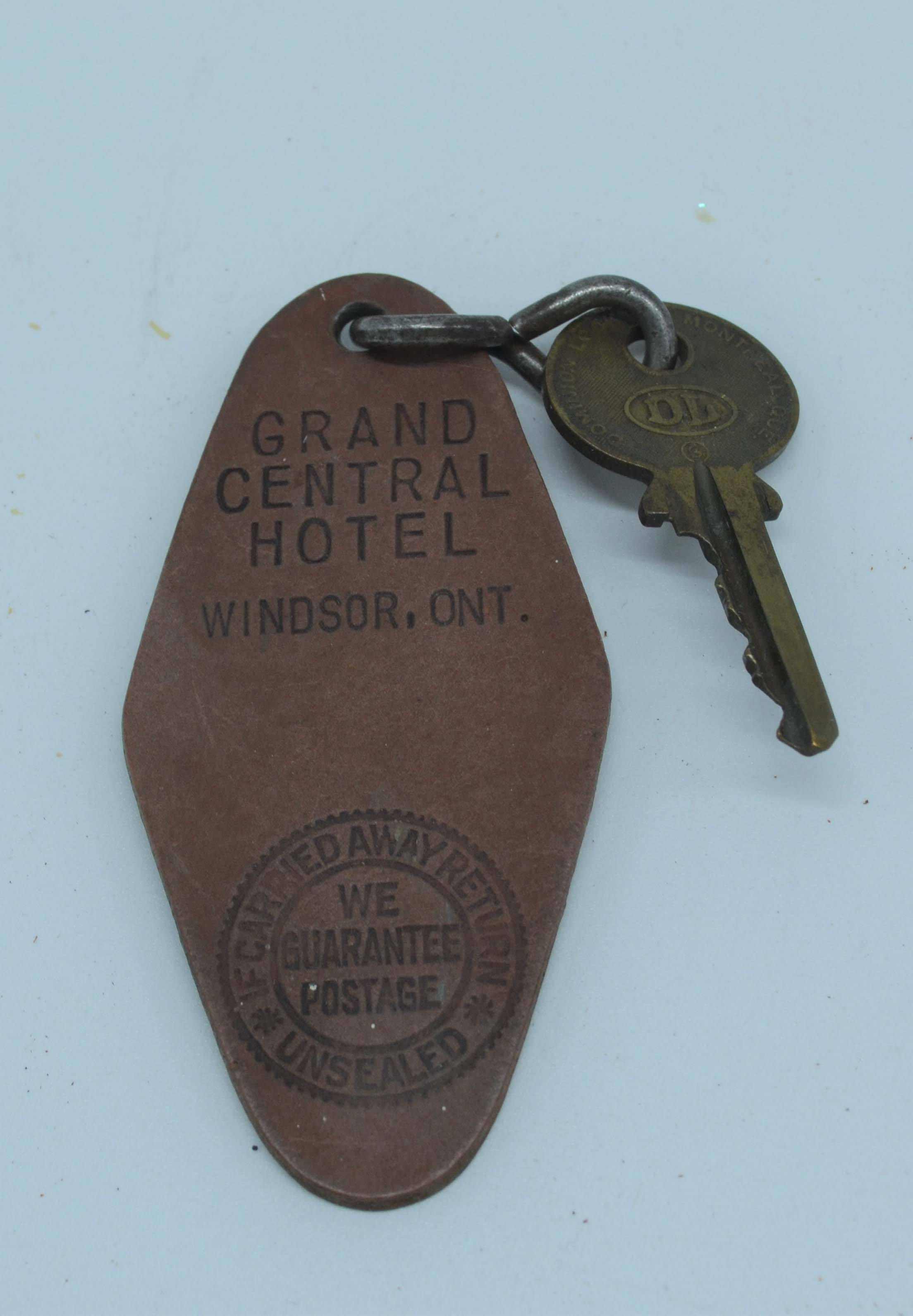 Grand%20Central%20Hotel%20keychain%20and%20key